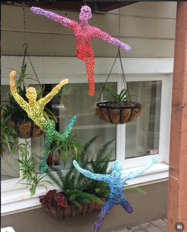 Michael Gard sculpture video